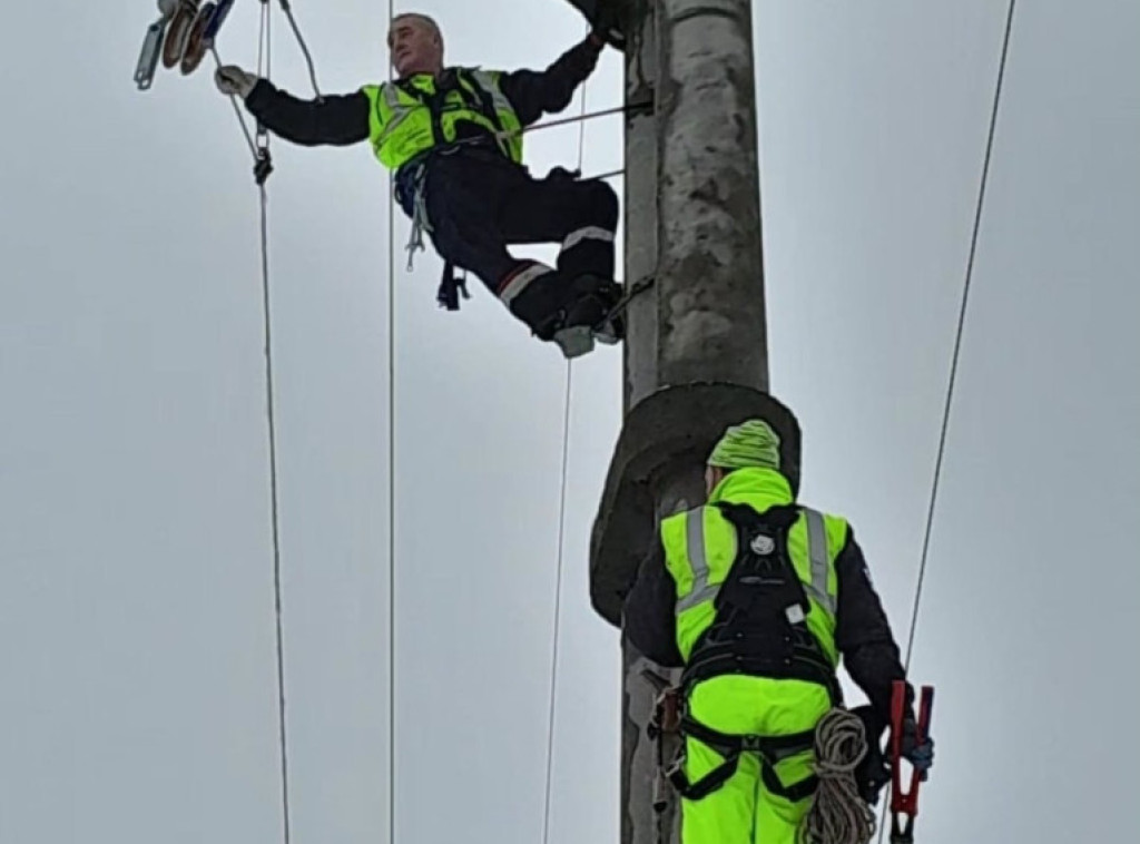 U Loznici se stabilizuje situacija, bez električne energije 134 domaćinstva