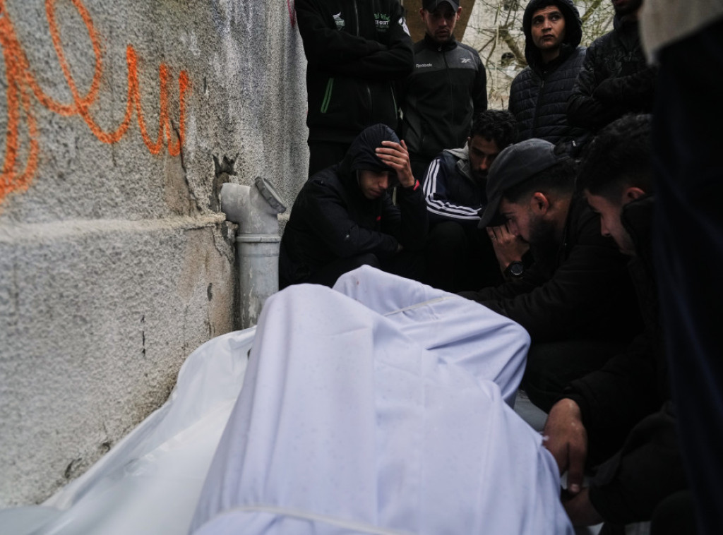 Najmanje troje Palestinaca ubijeno u izraelskim napadima u Pojasu Gaze
