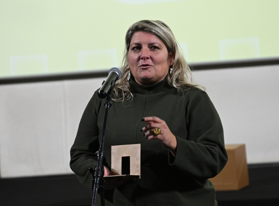 Fotografkinji Maji Medić uručena nagrada “Nebojša Popović”