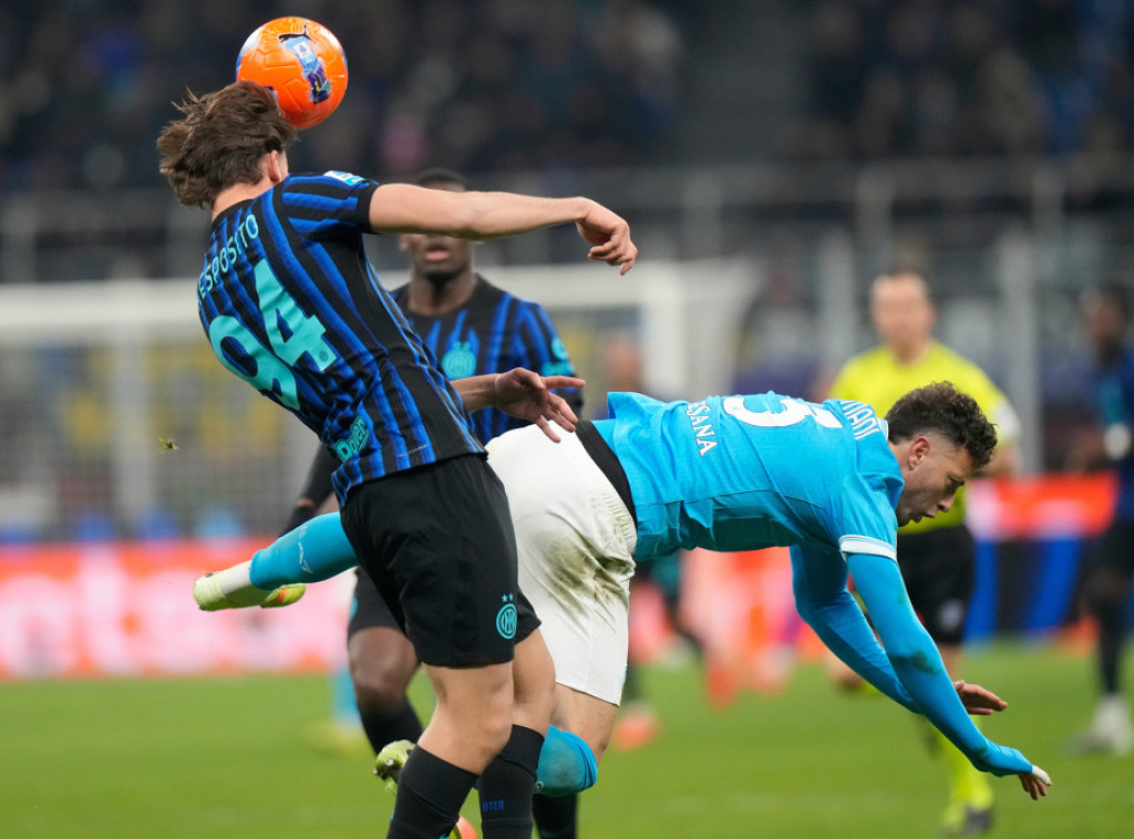 Remi fudbalera Intera i Napolija u derbiju Serije A