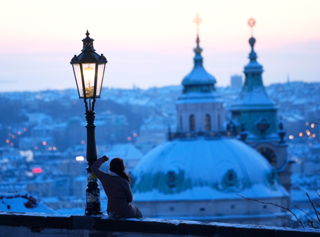 Zemlje regiona u debelom minusu, novih padavina nema, a sunce je zubato