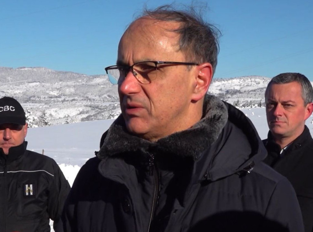 Premijer Macut: Situacija u Zlatiborskom okrugu pod kontrolom, sve službe na raspolaganju