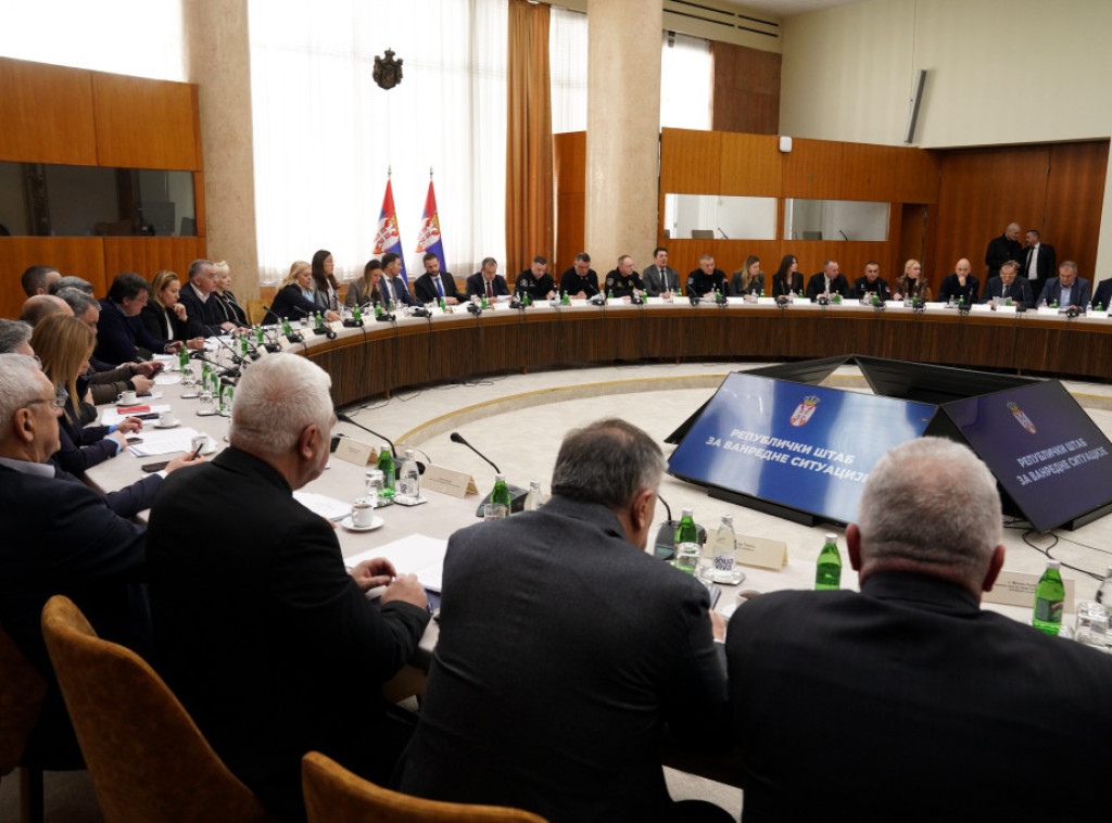 Republički štab za vanredne situacije: Obezbediti snabedevanje strujom, pristupiti popisu i nadoknadi štete