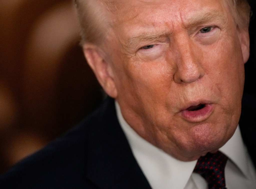 Foks: Tramp će u četvrtak razgovarati sa Riderom kao kandidatom za mesto šefa FED-a