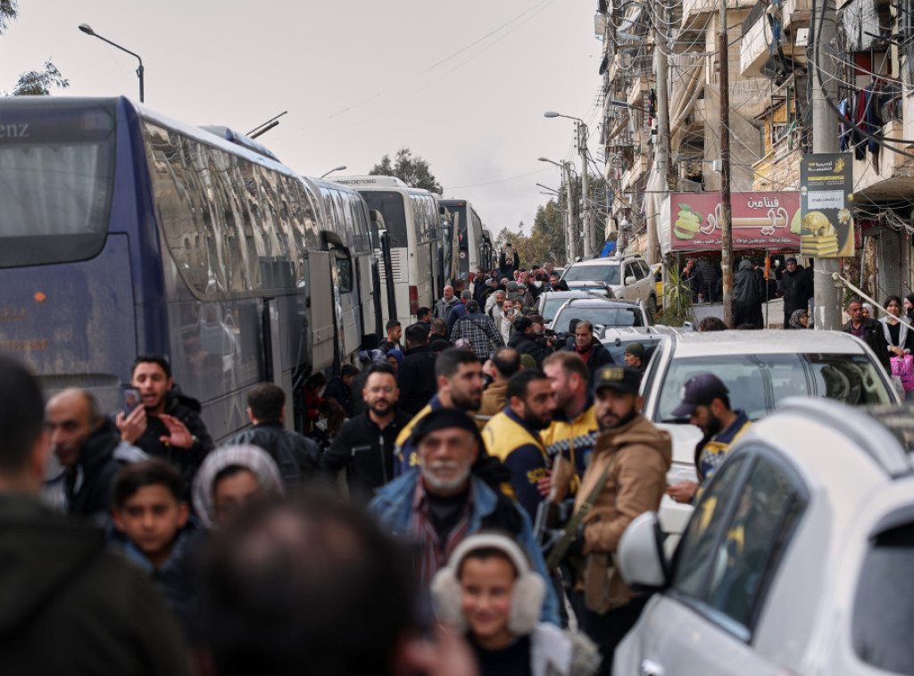 Kurdi u Siriji protestovali zbog proterivanja kurdskih boraca iz grada Alepa