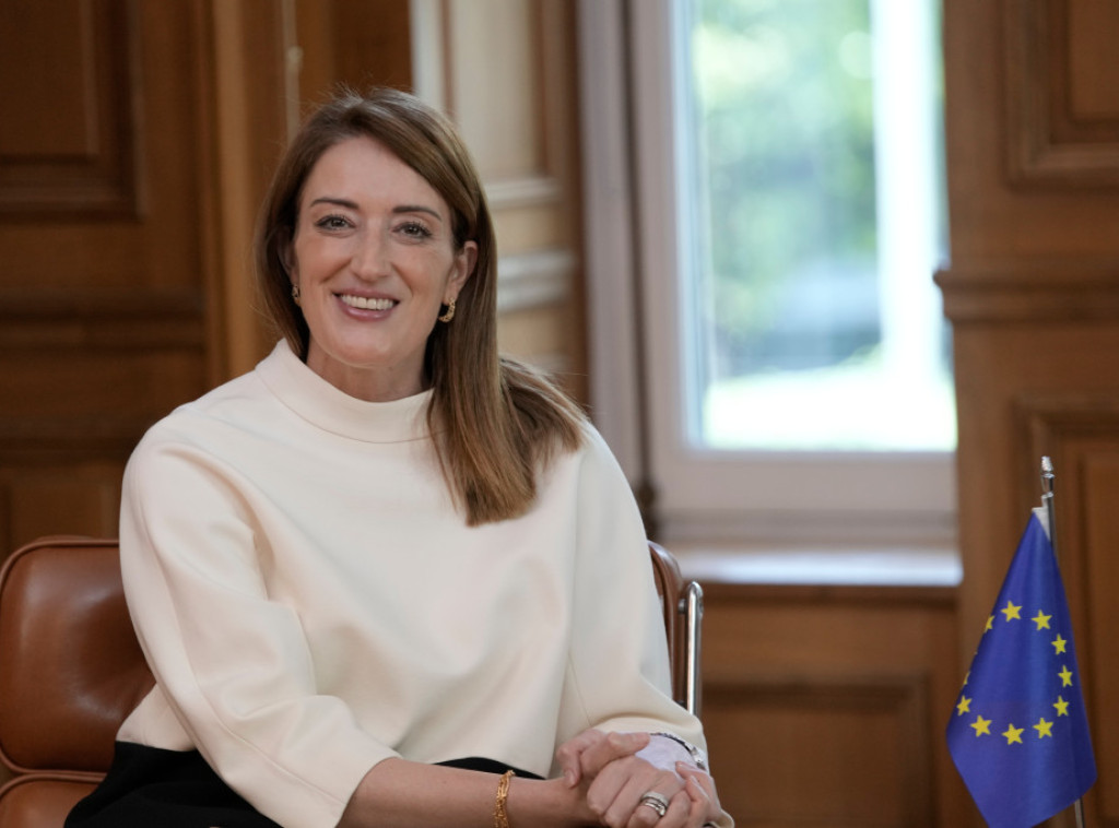 Roberta Mecola: Povećati pritisak na iranski režim, koji je na izdisaju