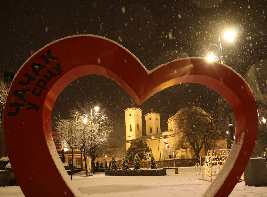 Krivične prijave protiv šest osoba zbog gađanja Ane Bekute ledenicama