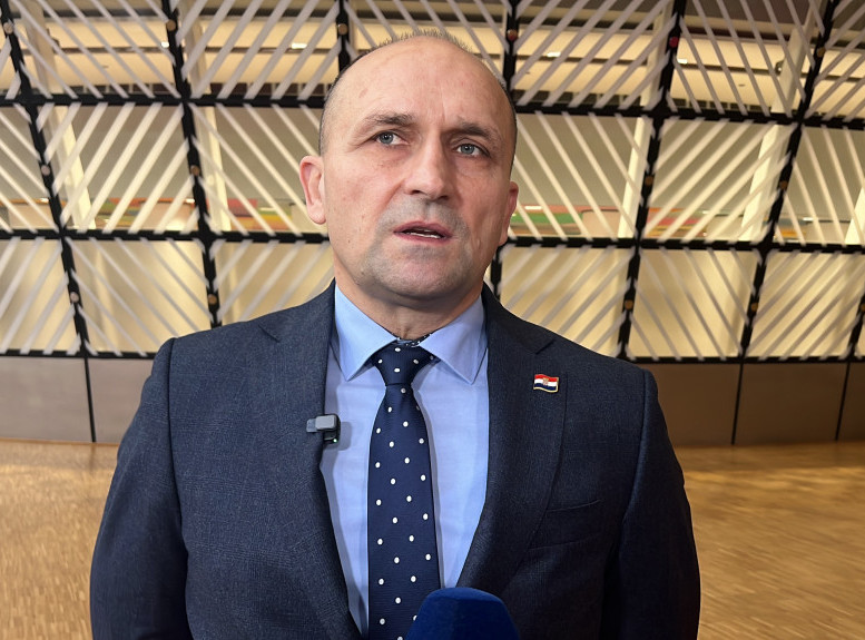 Hrvatski ministar odbrane Ivan Anušić doživeo neprijatnost u Norveškoj zbog izjave Zorana Milanovića o Svalbardu