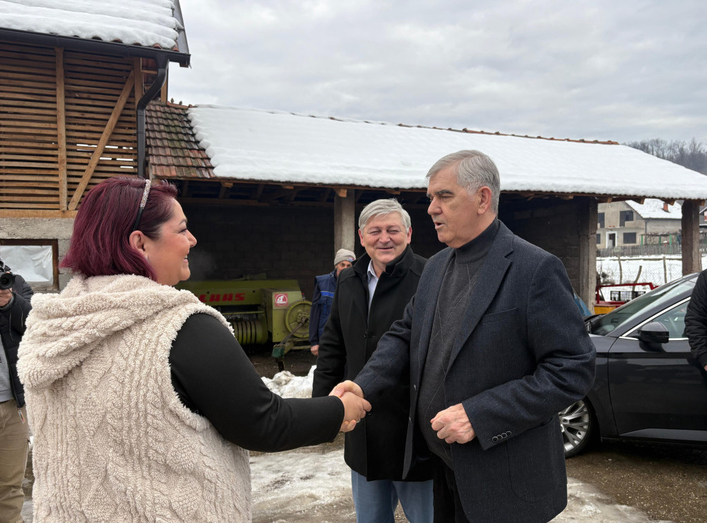 Demo Beriša u Malom Zvorniku: Sagledati posledice vremenskih nepogoda i pružiti pomoć građanima