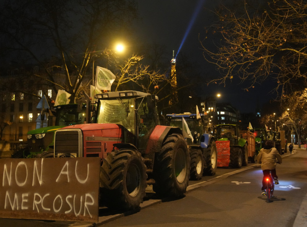 Poljoprivrednici u centru Liona protestovali protiv sporazuma sa Merkosurom