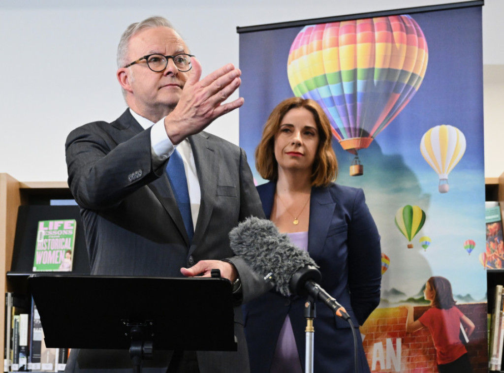 Australija deaktivirala 4,7 miliona tinejdžerskih naloga u prvom mesecu zabrane mreža