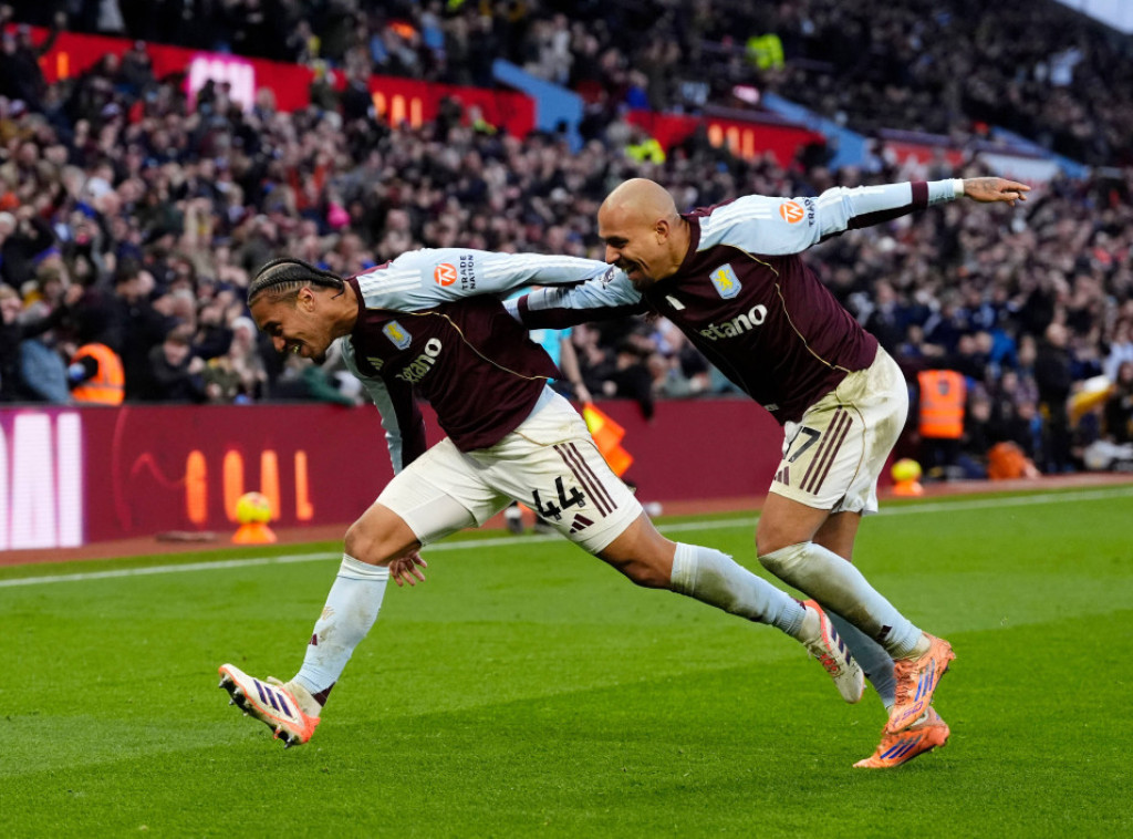 Holandski fudbaler Doniel Malen prešao iz Aston Vile u Romu na pozajmicu