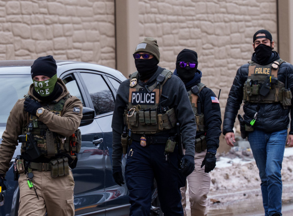 Imigracioni službenici u Mineapolisu traže od ljudi dokaze da su državljani SAD