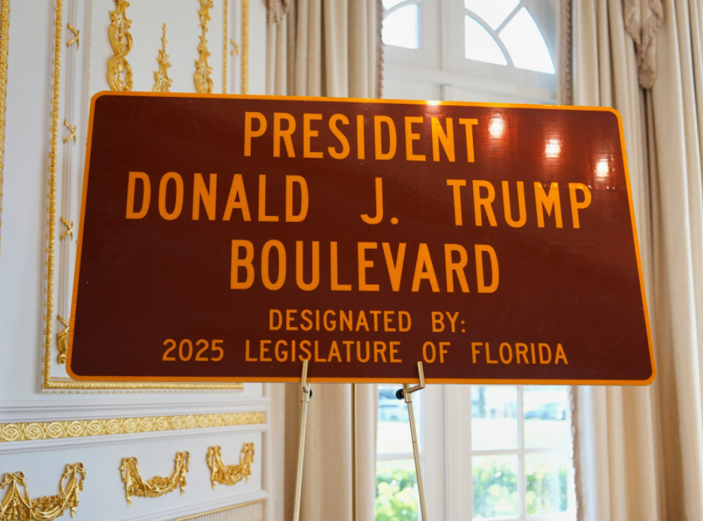 Deo Južnog bulevara u Palm Biču na Floridi od danas se zove Bulevar Donalda Trampa