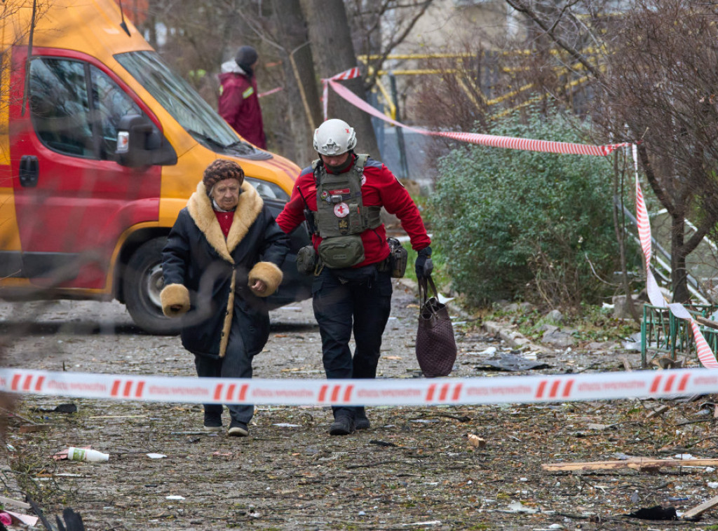 U ruskim udarima u Harkovu i Semenovki povređeno najmanje sedam osoba