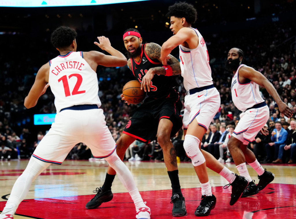 Košarkaši Los Anđeles Klipersa pobedili Rajakovićev Toronto posle produžetka