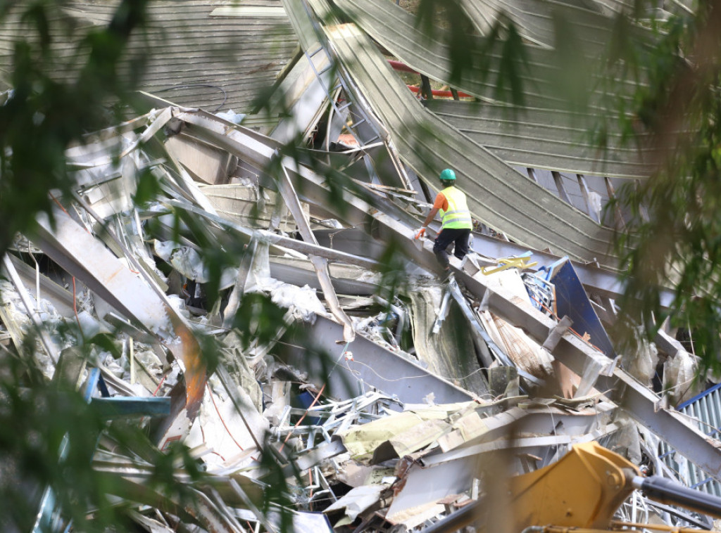 Filipini: Broj žrtava klizišta na deponiji u gradu Sebu porastao na 35