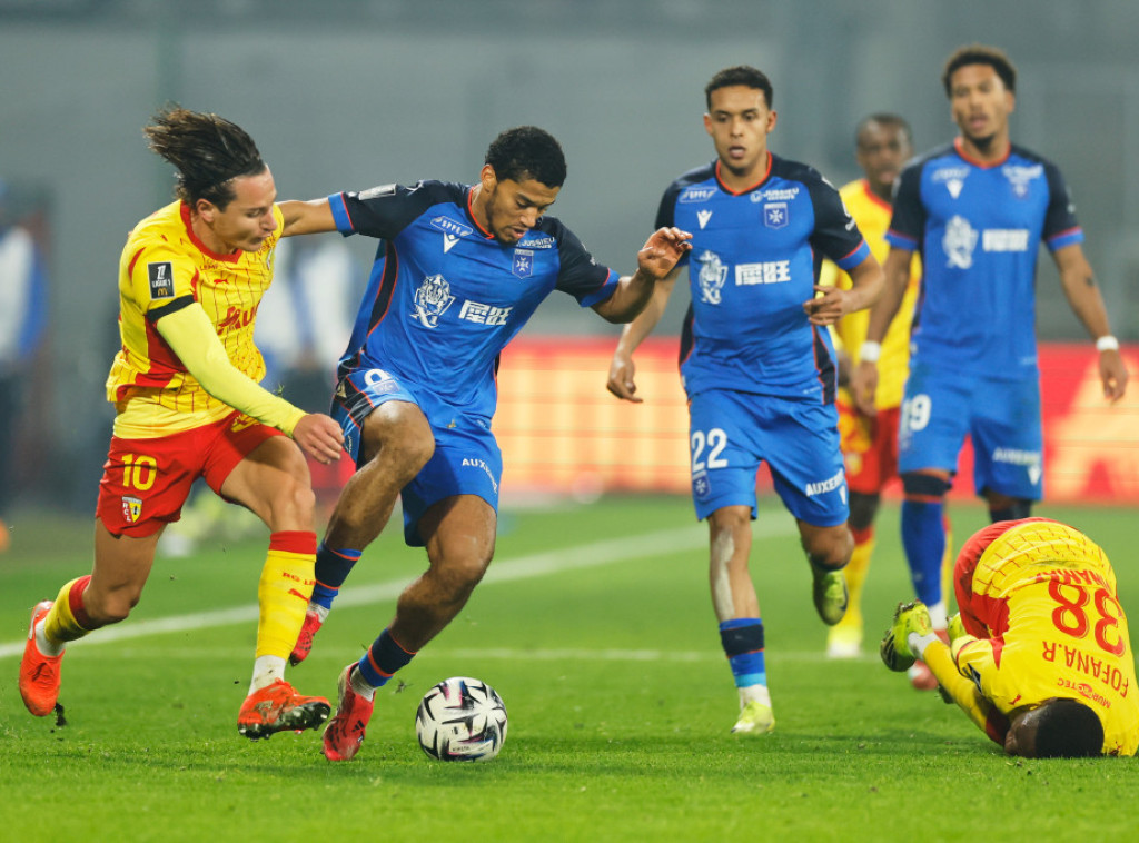 Fudbaleri Lansa pobedili Okser i vratili se na prvo mesto na tabeli francuske lige