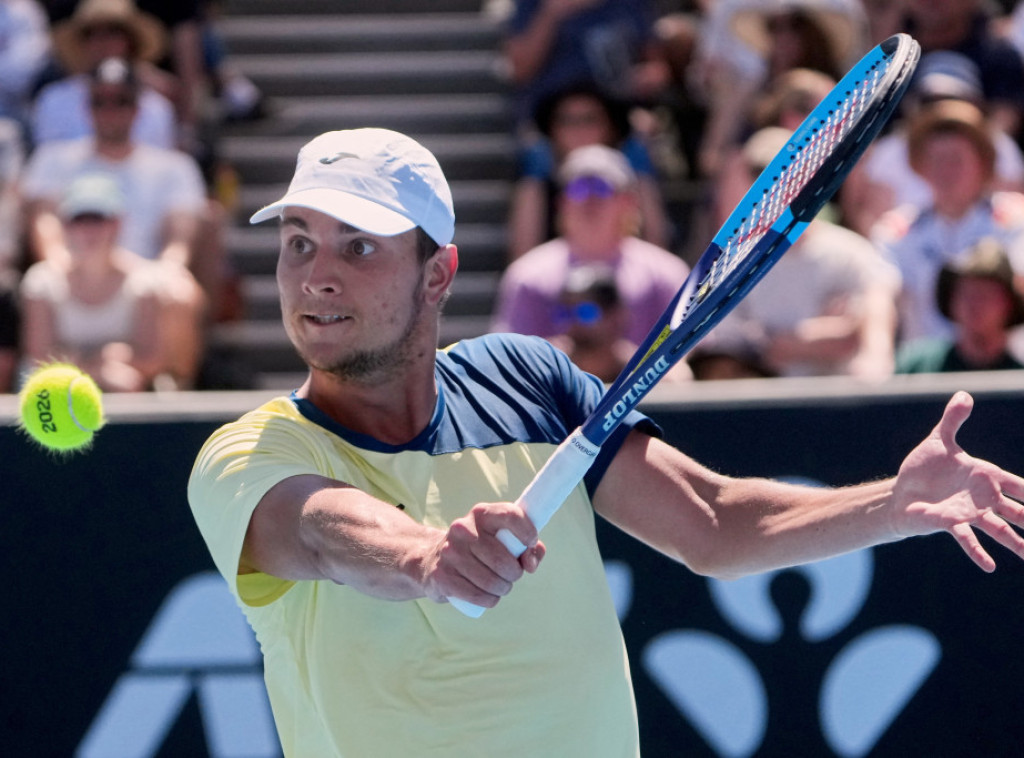 Miomir Kecmanović eliminisan u prvom kolu Australijan opena