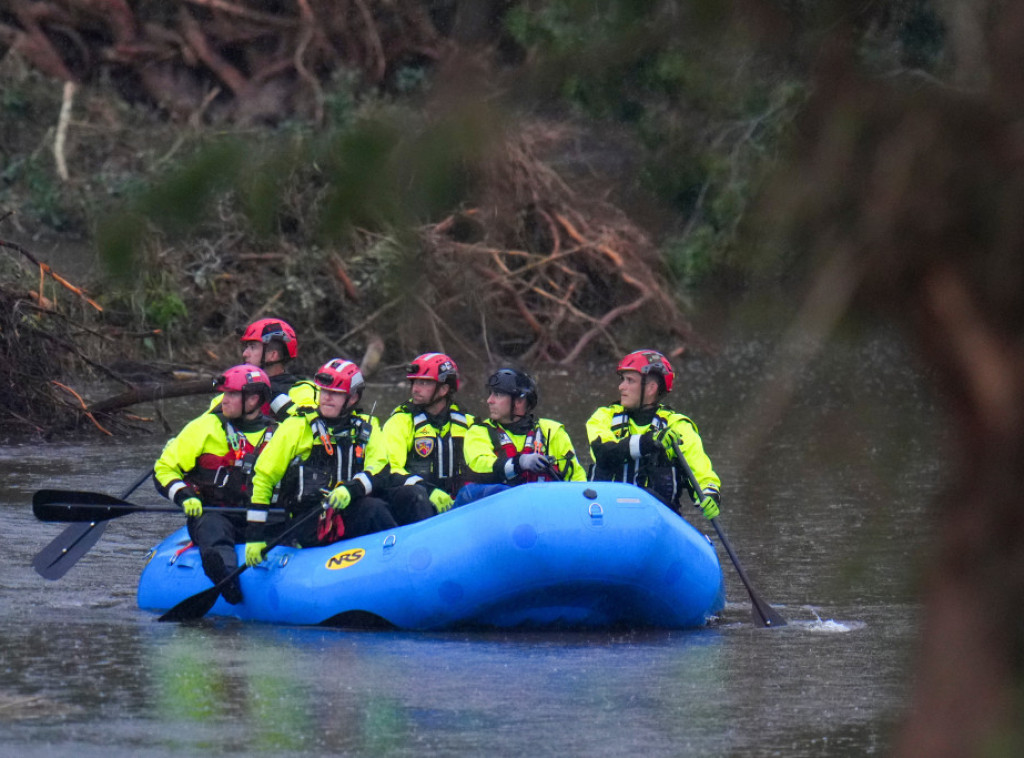 Poplave u Australiji: Žena stradala tokom nevremena, 20 ljudi spaseno