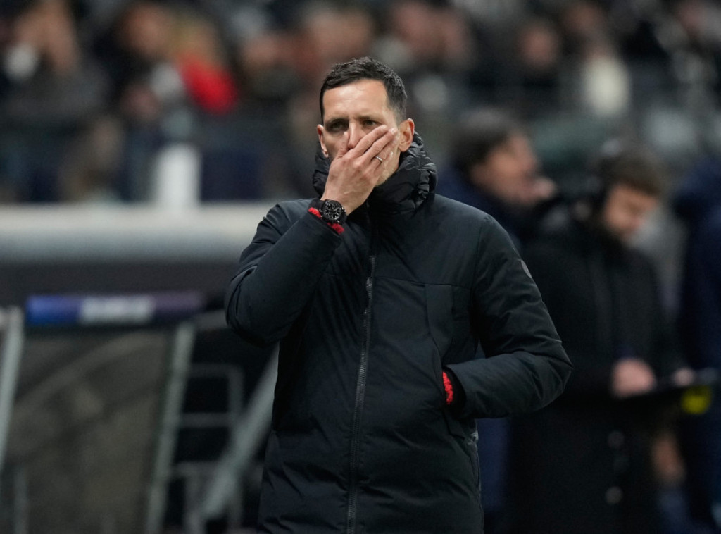 Dino Topmeler nije više trener fudbalera Ajntrahta iz Frankfurta