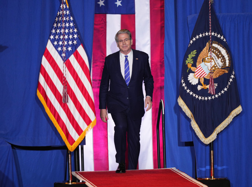 Besent brani carine prema Evropi zbog Trampovih ambicija oko Grenlanda