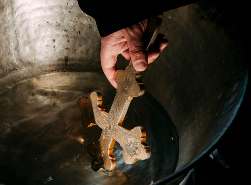 Čačak: Lazar Filipović prvi doplivao do Časnog krsta