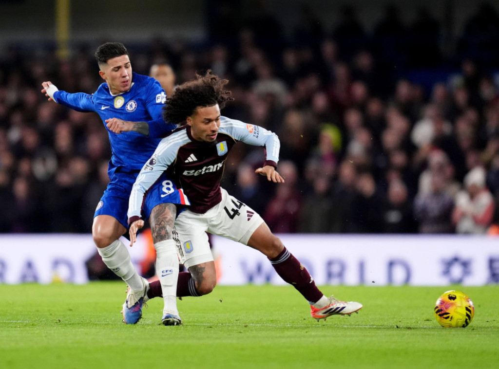 Fudbaler Aston Vile Bubakar Kamara zbog povrede kolena pauzira do kraja sezone