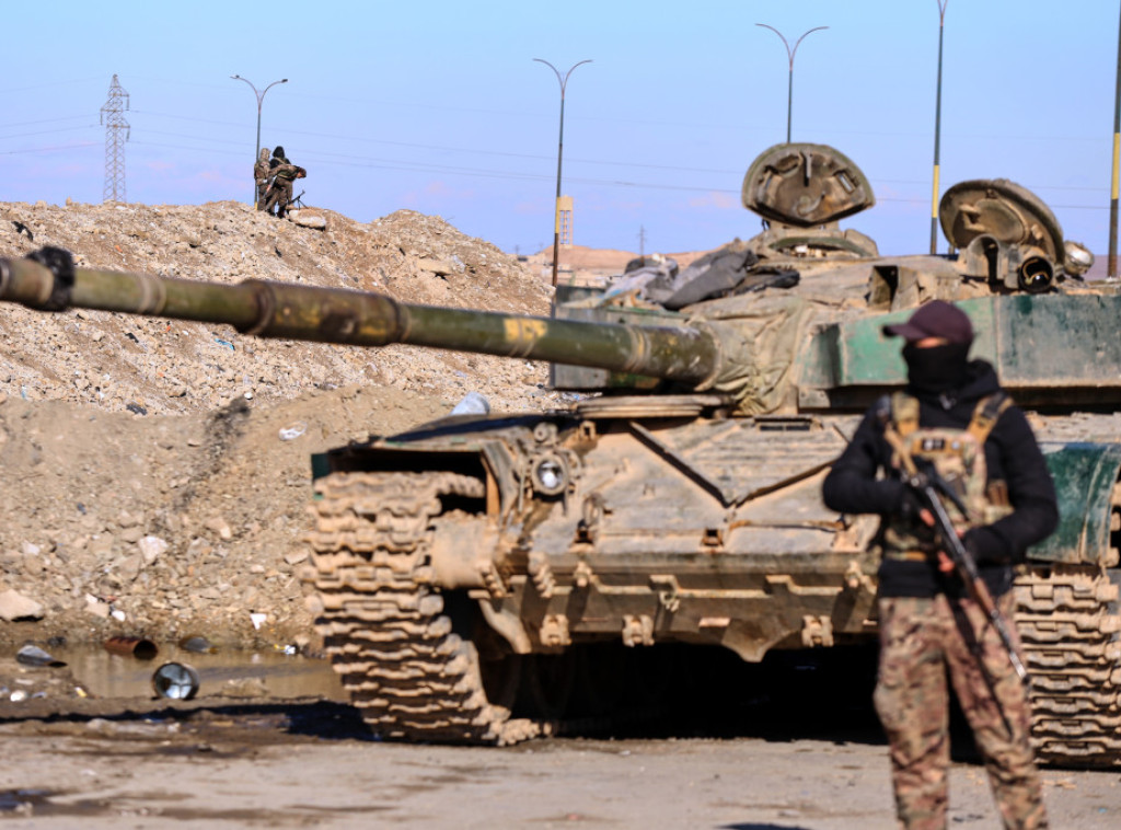 SDF se povukle iz kampa al-Hol, u kojem se nalaze civili povezani sa Islamskom državom