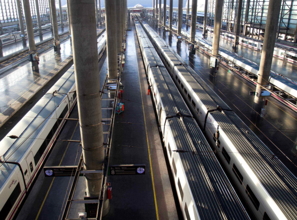 Ograničena brzina vozova na pruzi Madrid - Barselona zbog bezbednosnih provera