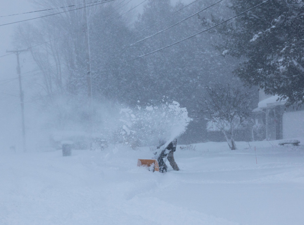 Japan izdao upozorenje na obilne snežne padavine, moguće zatvaranje auto-puteva