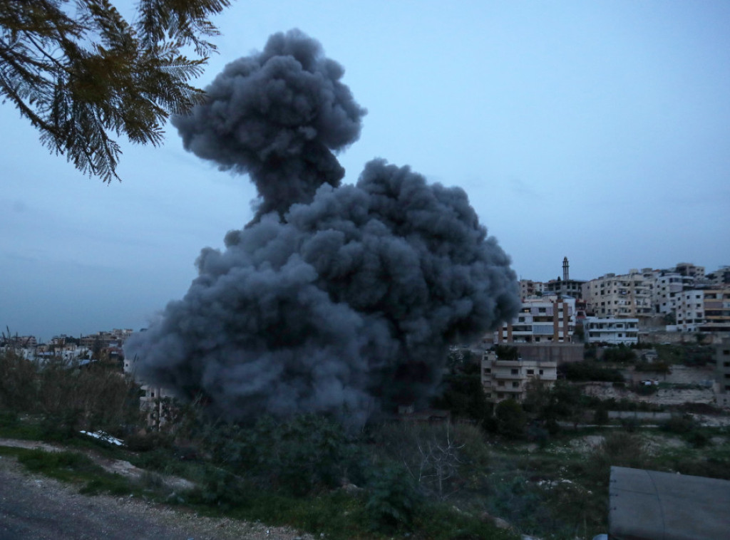 Izrael izveo vazdušne udare na jug Libana, tvrdi da je likvidirao člana Hezbolaha