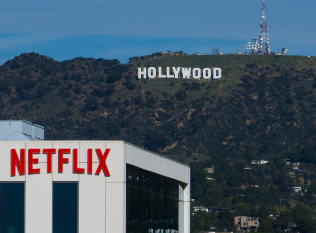 Netfliks ostvario prihod od 12,1 milijarde dolara i premašio očekivanja