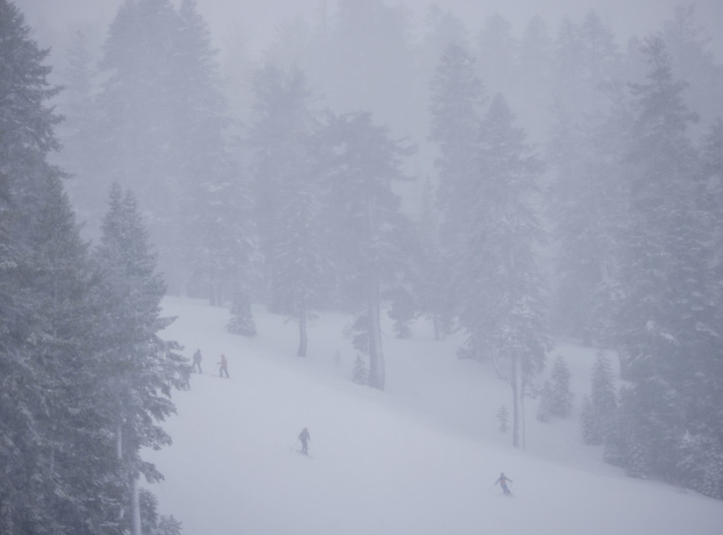 Ekstremna zimska oluja okovaće snegom i ledom skoro polovinu SAD