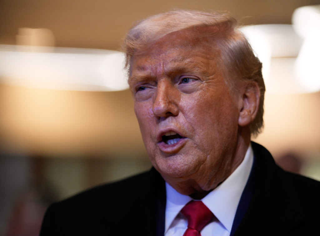 Tramp: Sporazum o Grenlandu uključuje "Zlatnu kupolu" i prava na minerale