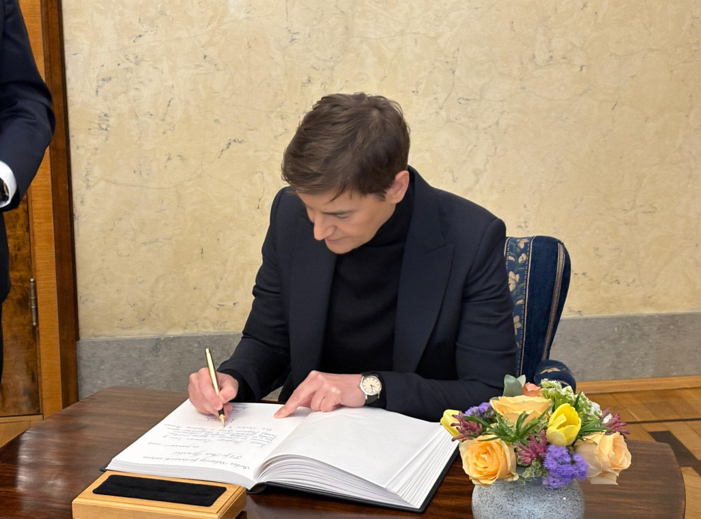 Ana Brnabić u poseti Informacionom centru e-Estonija u Talinu