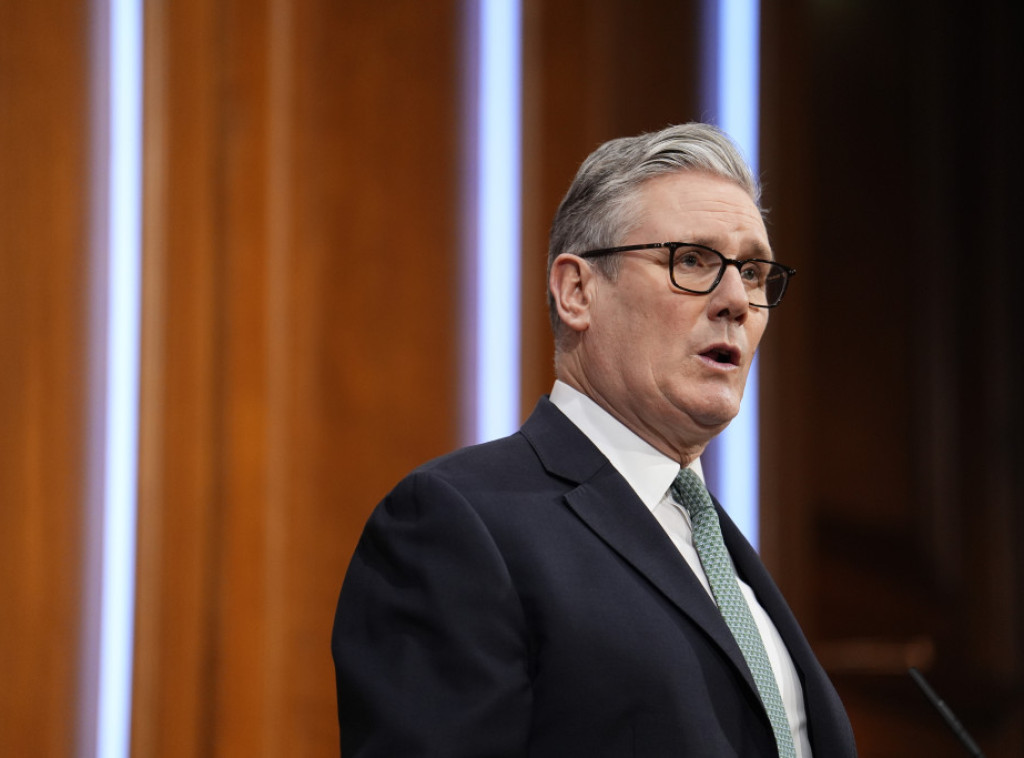 Starmer: Zabrinut sam zbog mogućeg učešća Putina u Trampovom Odboru za mir