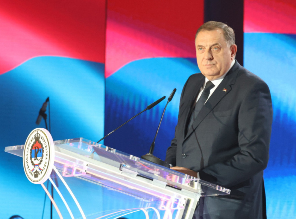 Dodik: Sretenje je važan datum u slavnoj istoriji srpskog naroda