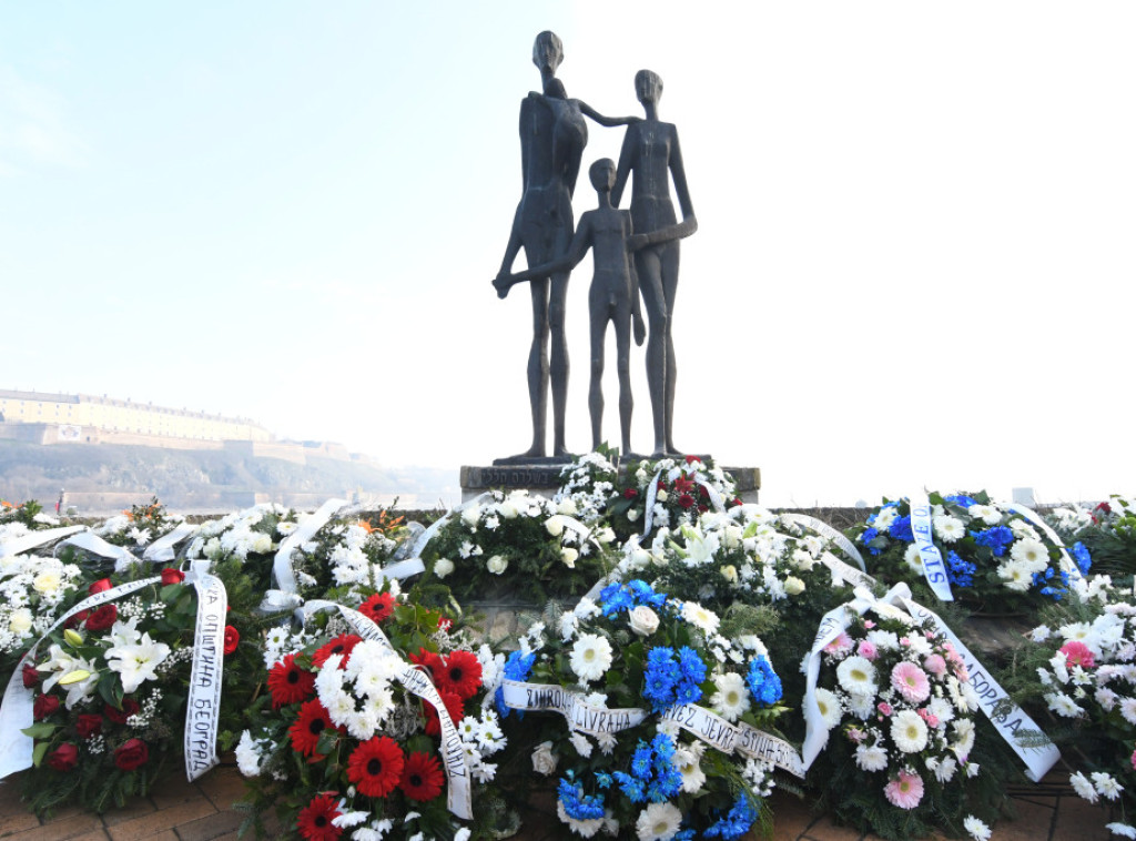 Pomenom i polaganjem venaca obeleženo 84 godine od Novosadske racije