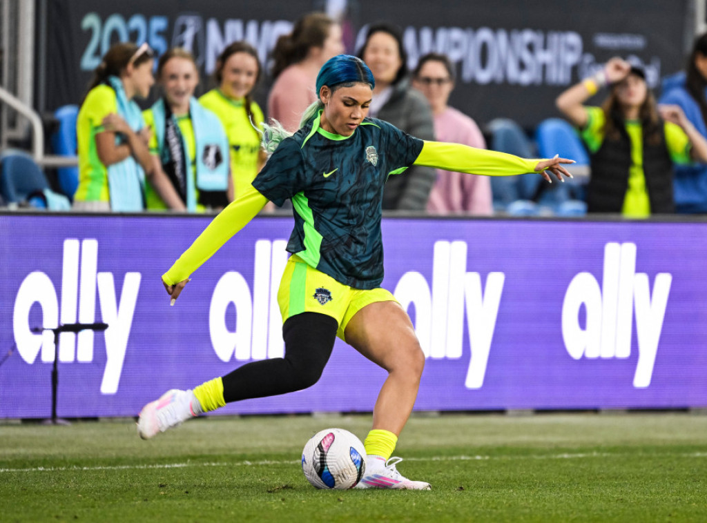 Ćerka Denisa Rodmana, Triniti, postala najplaćenija fudbalerka sveta