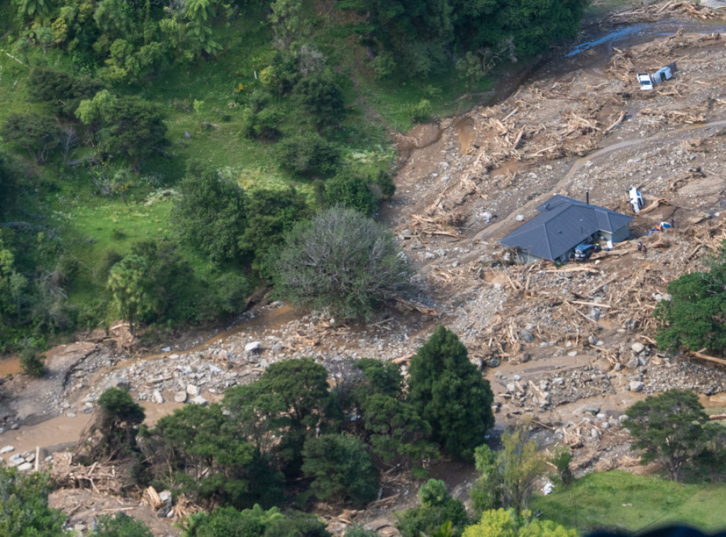 Novozelandska policija: Verovatno nema preživelih u klizištu na Severnom ostrvu