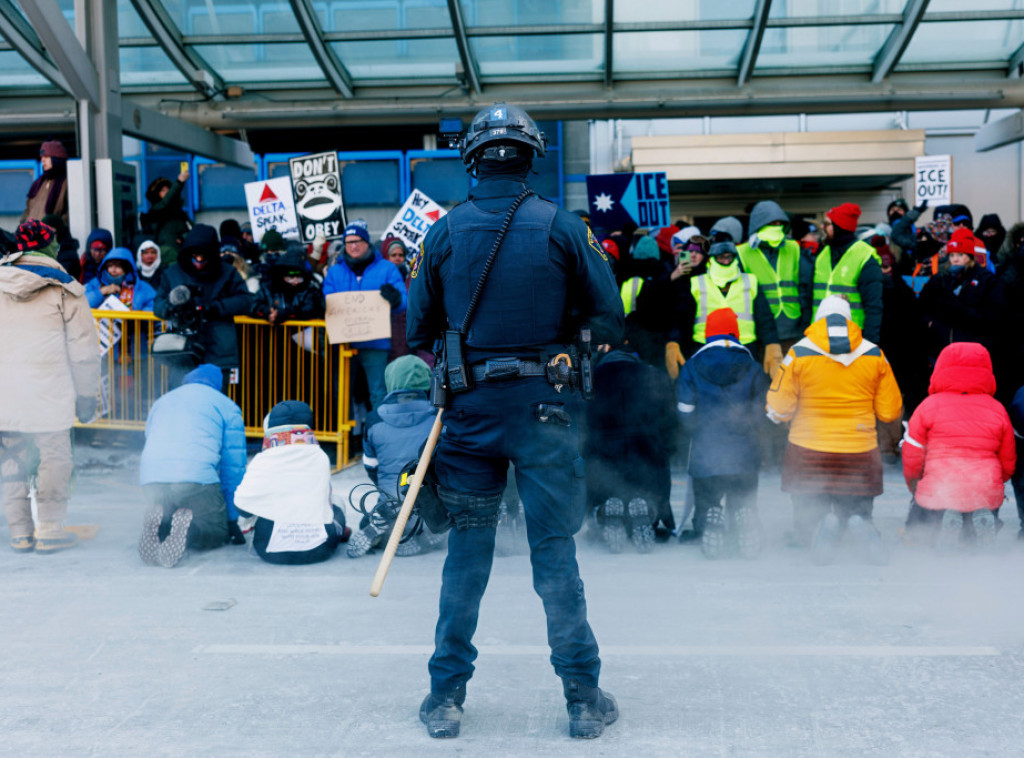 Minesota: Nastavljaju se protesti protiv akcija ICE, obustavljeno poslovanje