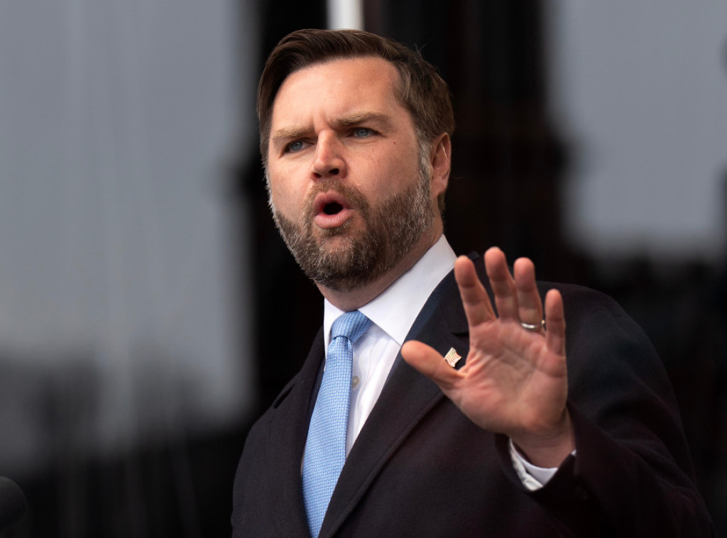 Vens optužio lokalne lidere Mineapolisa da ne koordiniraju sa federalnim službenicima