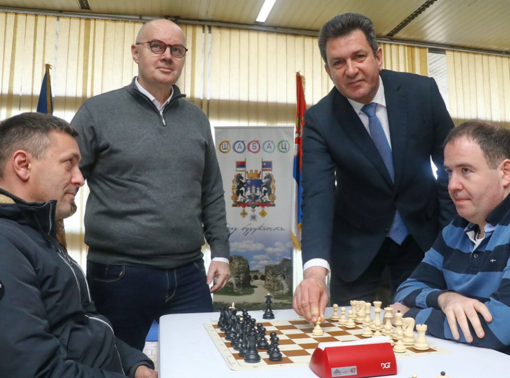 Svetosavski turnir u Šapcu uz učešće više od 200 šahistkinja i šahista