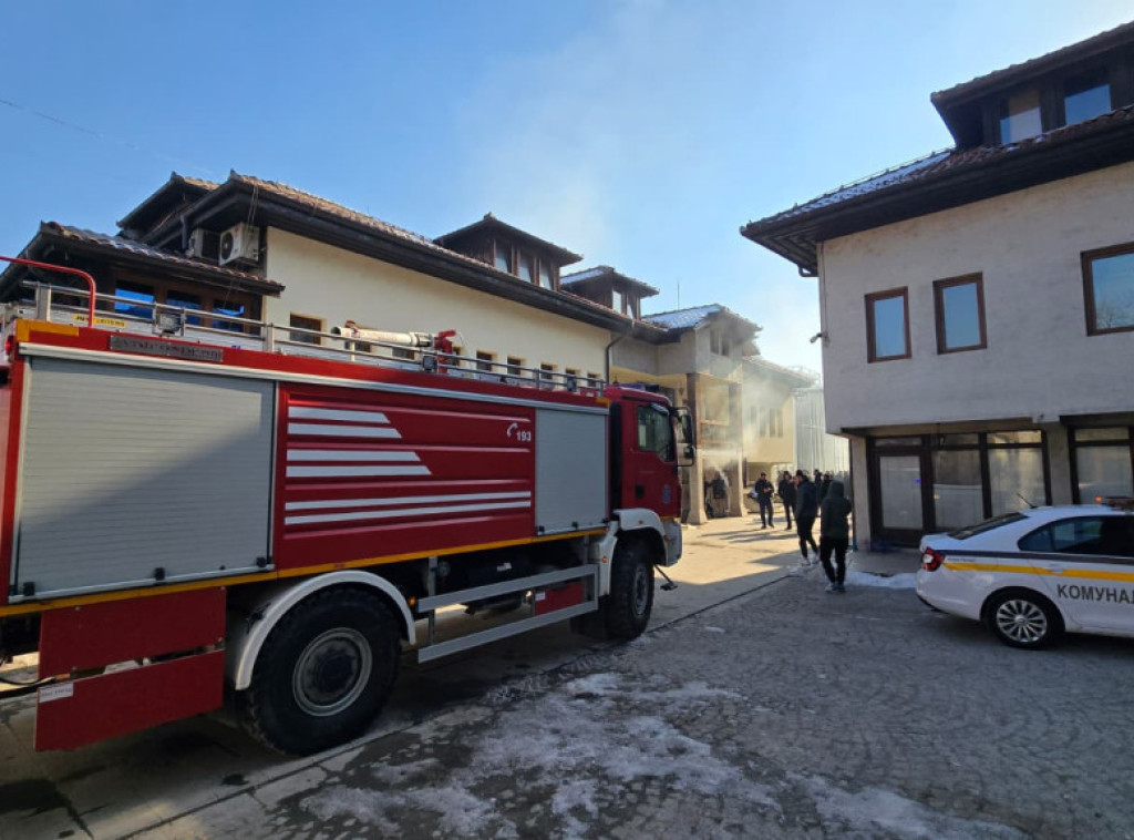 Ugašen požar u industrijskoj zoni u Novom Pazaru