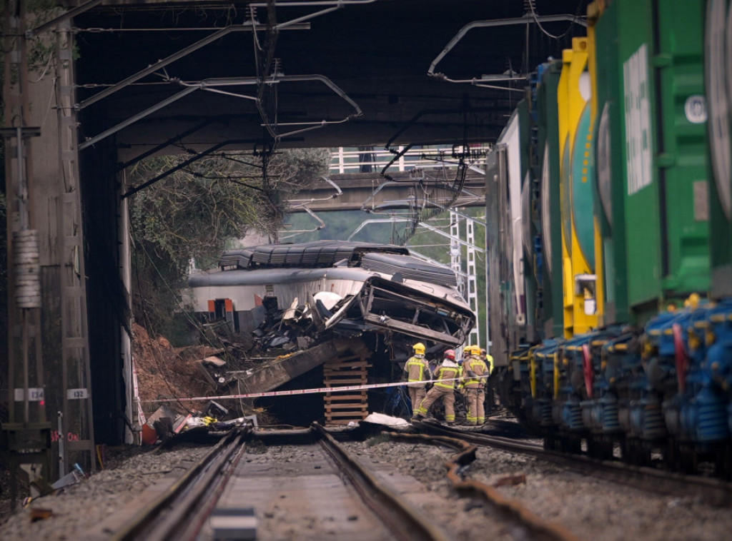 Mundo: Voz iskočio iz šina na delu pruge koji je proizveden 1989. godine