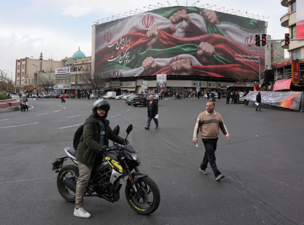 Jusuf Pezeškijan kritikovao isključenje interneta: To povećava nezadovoljstvo građana