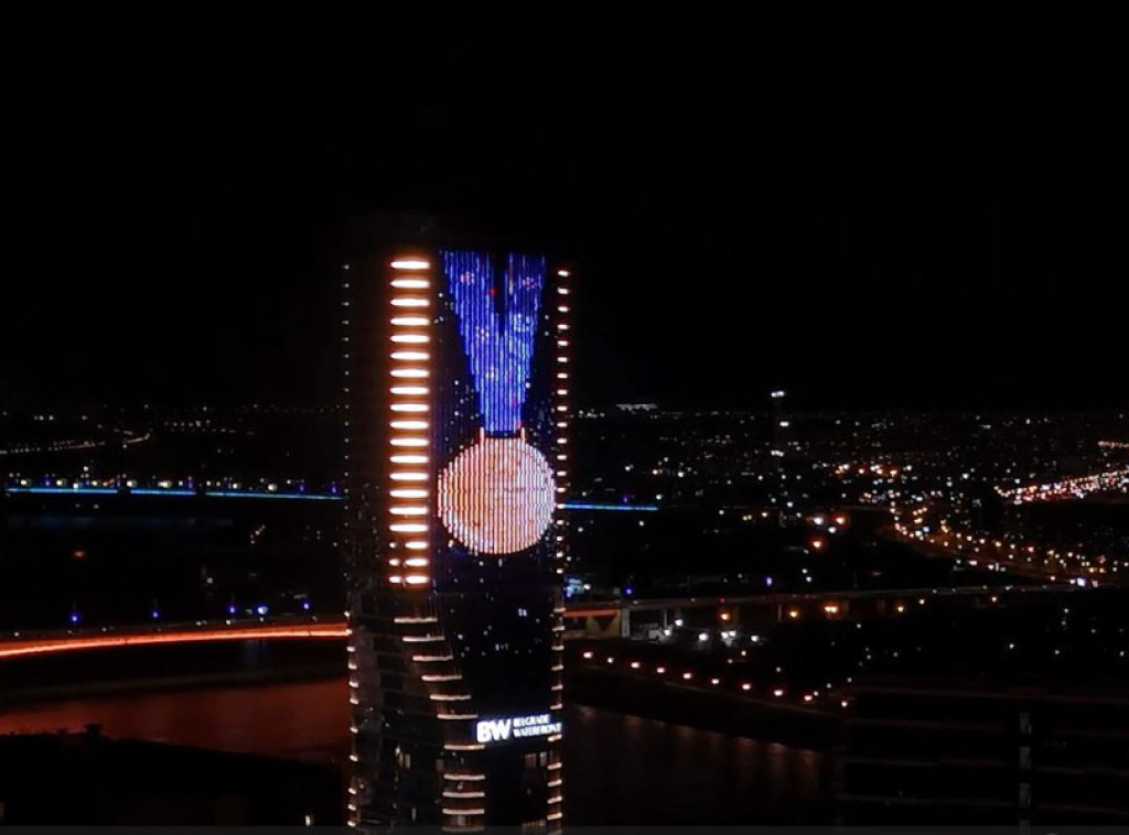 Sa Kule Beograd upućena svetlosna čestitka srpskim vaterpolo prvacima Evrope