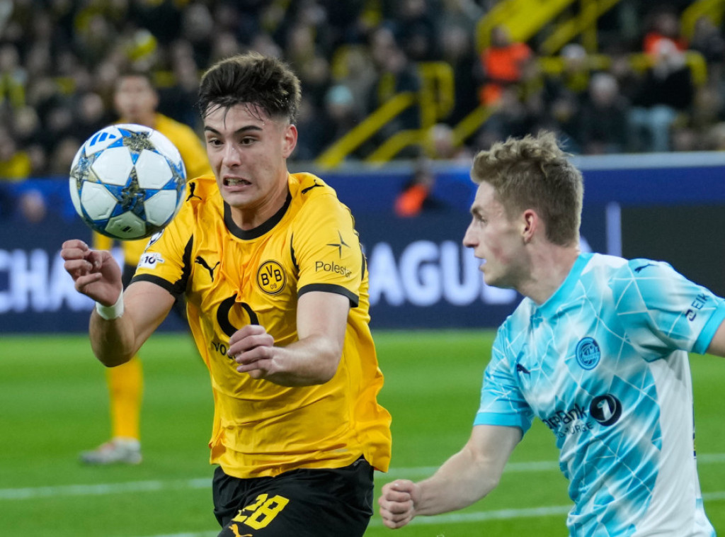 Čelsi vratio argentinskog fudbalera Arona Anselmina sa pozajmice