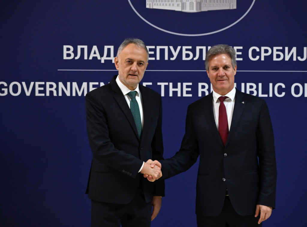 Potpisan ugovor o premeštanju sedišta Evropske federacije vodenih sportova u Beograd